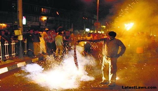 Rules formed by SC on bursting crackers this Diwali