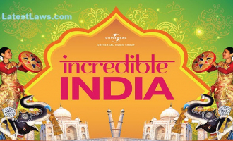Tourists in India
