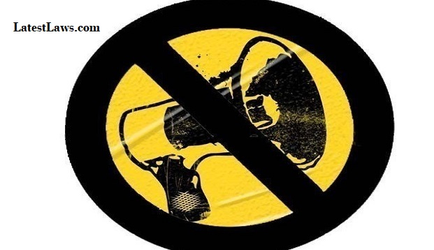 Looudspeaker bans.jpg