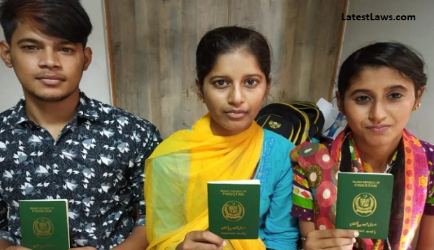 pakistani migrants.PNG, pic by AU