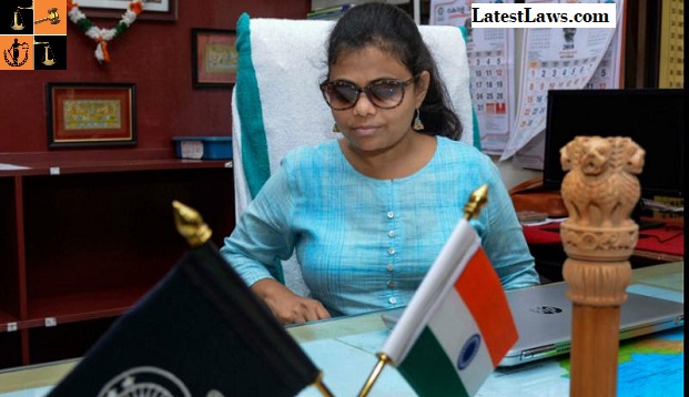 Pranjal Patil IAS officer.jpeg