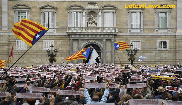 Barcelona Protest, pic by: The Local Spain