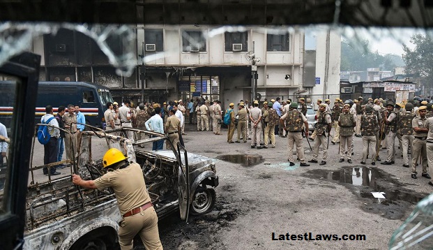 Tis Hazari Court.jpg