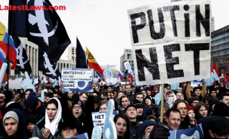 Sovereign Internet Law in Russia, Free Speech Activists Protesting, pic by: Radio Free Europe