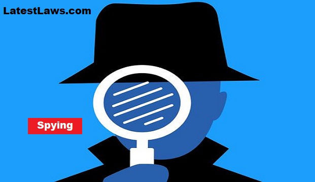 Spying, pic by: gephardtdaily.com