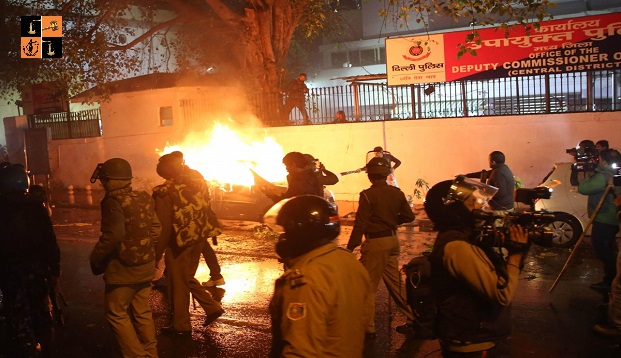 Delhi Violence.jpg, pic by nie