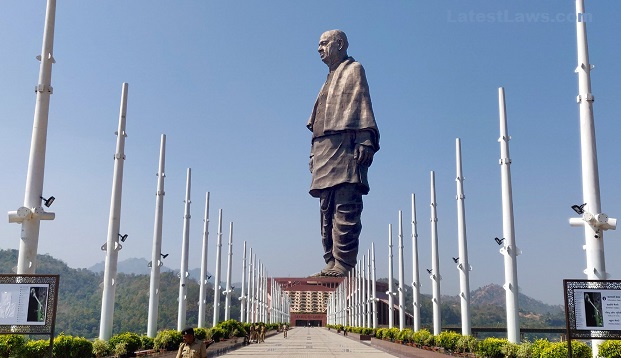 Statue of Unity.jpg