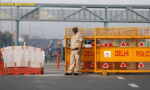 Delhi Police Barrigades.PNG