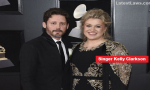 Kelly Clarkson, pic by: The Star