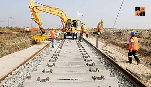 Railways.jpg, pic by dna