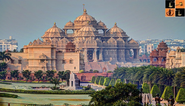 Akshar Dham, pic by: Flickr