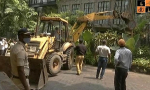 Kangana Bunglow Demolition by BMC.jpg
