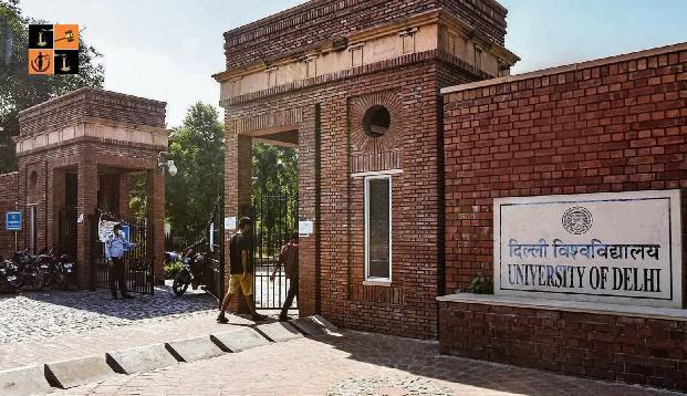Delhi University.png