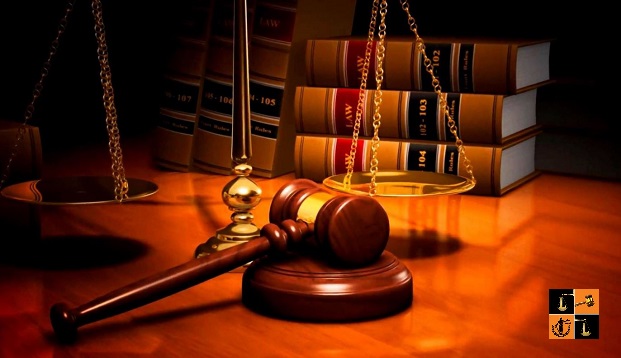 Gavel--moot Court.JPG