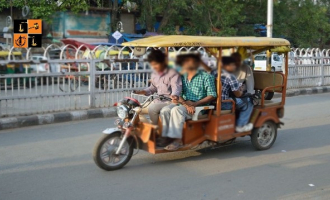 E-Rickshaws.jpg